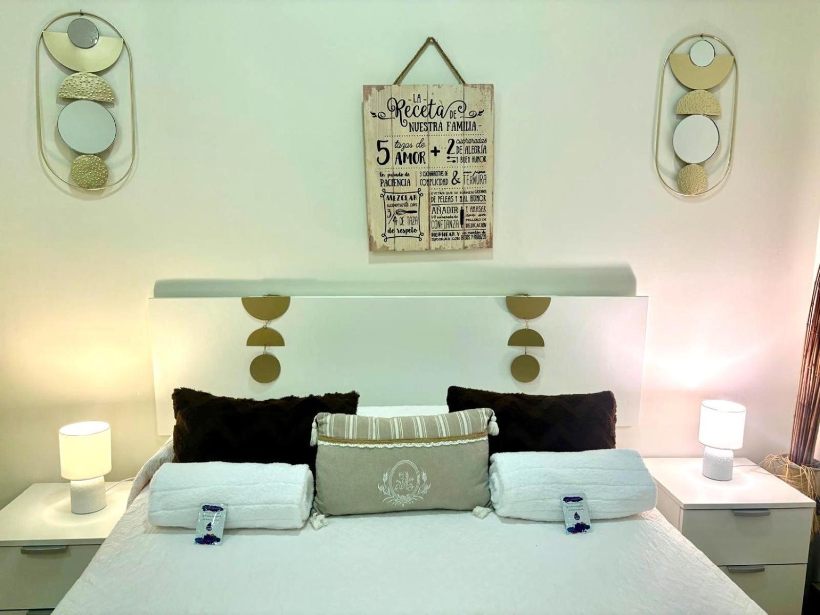 Holibai, Rulina , Single Private Ensuite, Байона Экстерьер фото